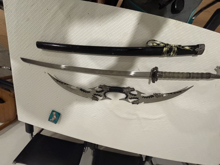 Espadas de ilustrcão