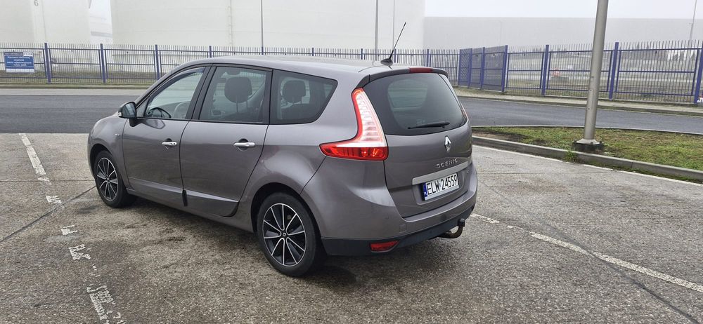 Renault Grand Scenic Bose 1.9DCI