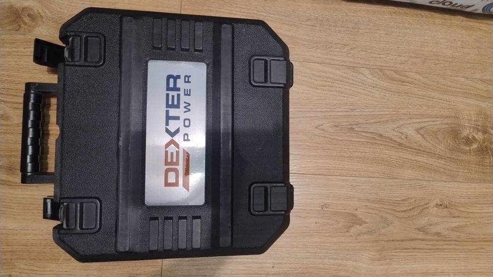 Wkrętarka dexter