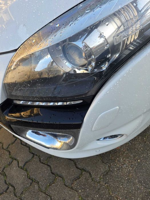 Renault Megane Coupe 16 DCI Bose