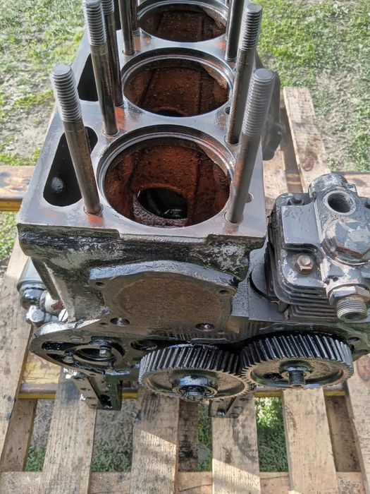 Blok  silnik misa c340 c360 ursus