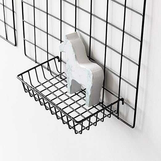 Zestaw 2 koszyków na ścianę z metalu – organizer i dekoracja