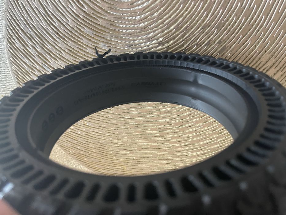 Pineus para Trotinetes sólidos novos