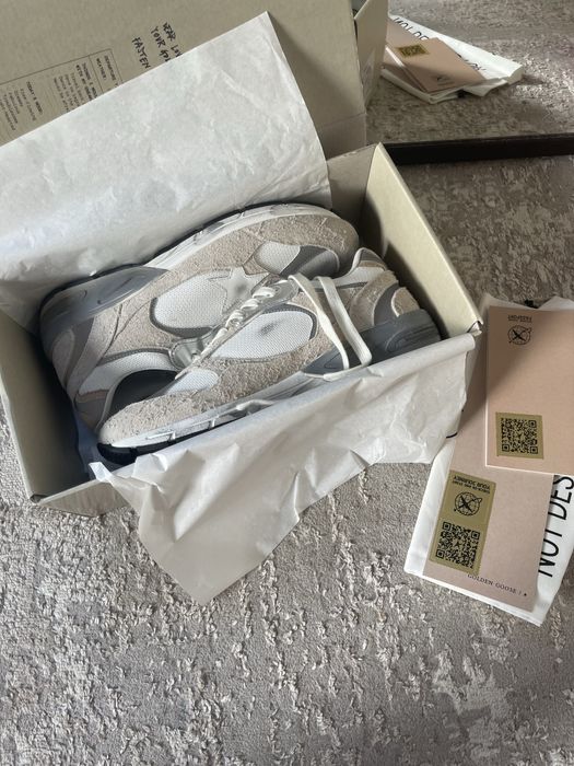 Чоловічі кросівки golden goose