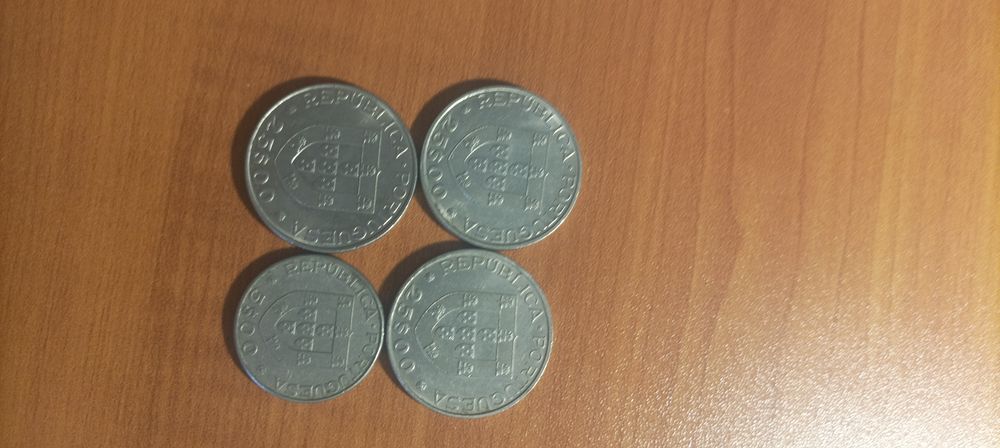 Moedas edições especiais comomorativas