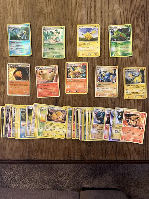 Cartas pokemon avaliadas a mais de 300 euros