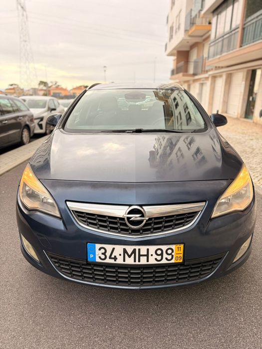 Opel Astra 1.7cdti 2011 Nacional