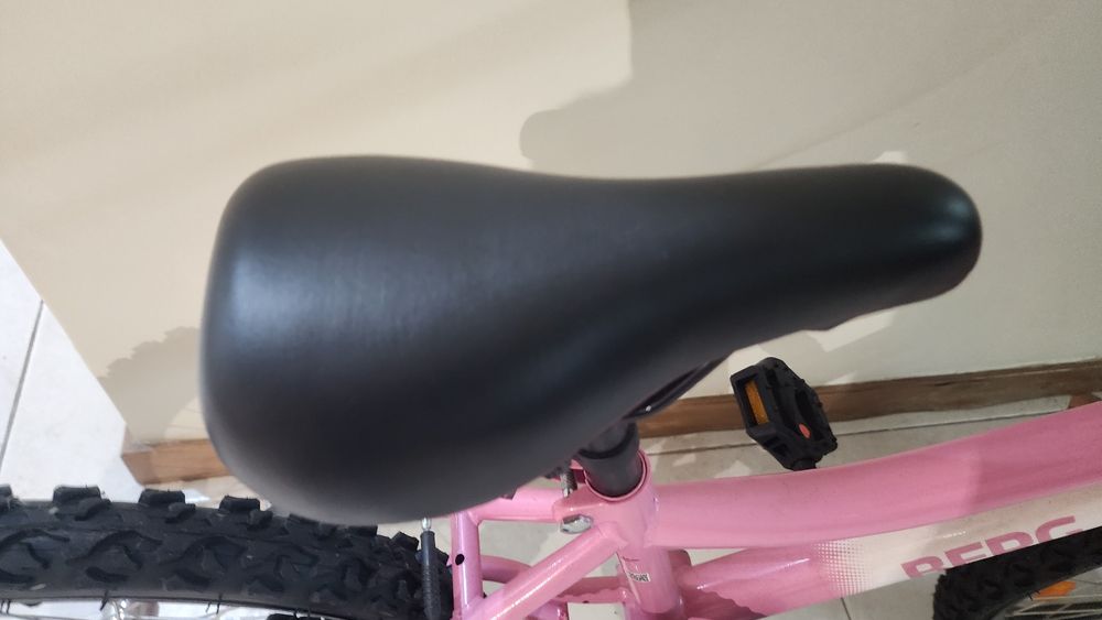 Bicicleta BERG Chillout 20" Rosa – Como Nova | Apenas 2 Utilizações