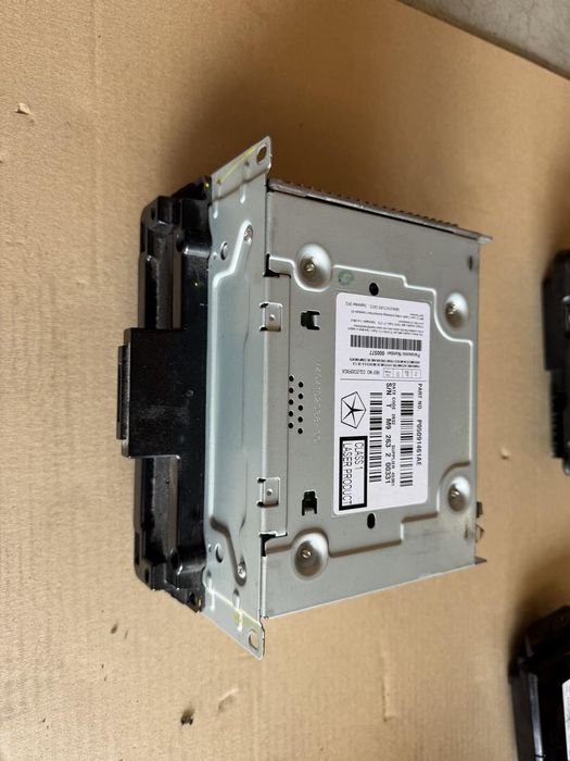 Radio nawigacja fiat freemont p05091461ae