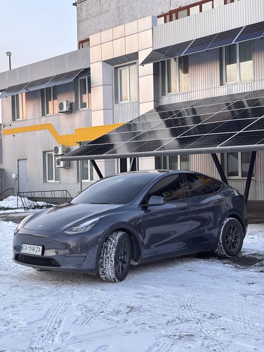 Tesla MY без ДТП