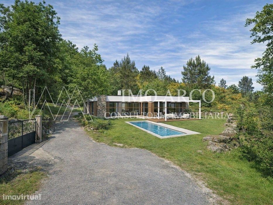 Terreno, Olival de Meanhos — Cavez, Braga