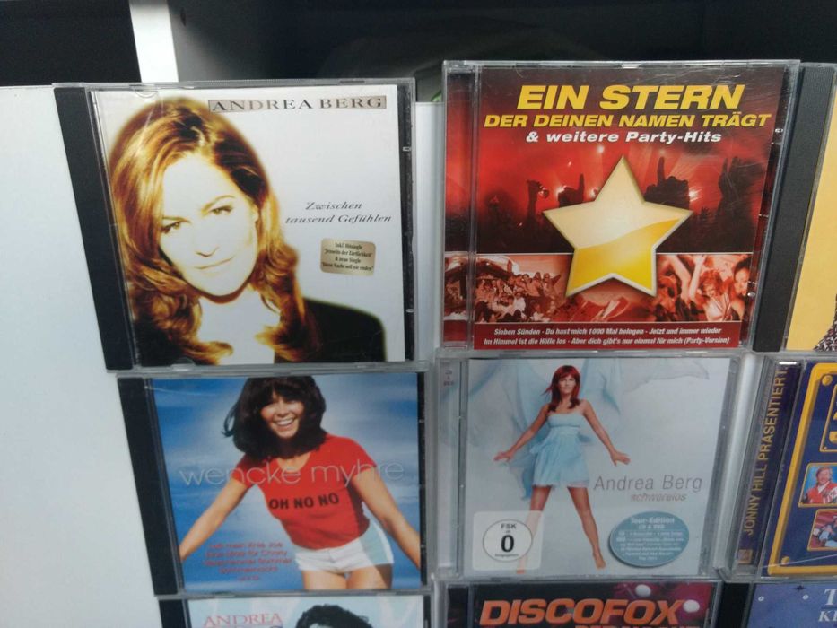 Compacty Płyty CD Duża ilość tanio.