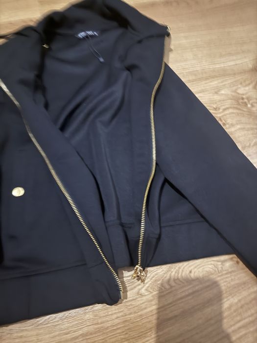 Nowa bluza sportowa eleganska