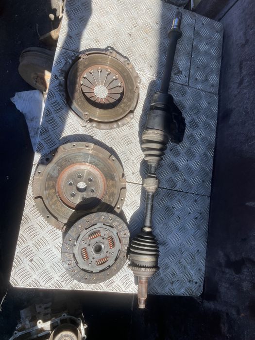 Сцепление маховик корзина диск мазда 6 год 07 mazda gg