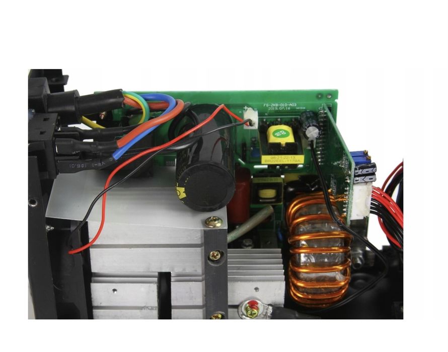 Prostownik inwertorowy 400A BJC wyświetlacz