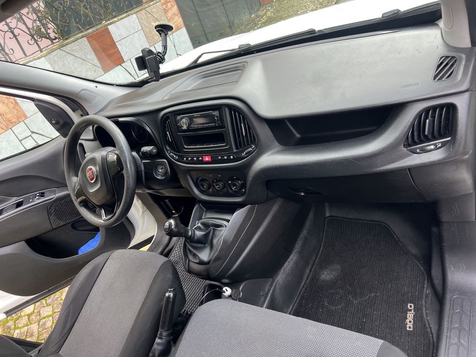6.200€ + IVA _ Fiat Doblo 2020 _ Oportunidade  (IVA dedutível)