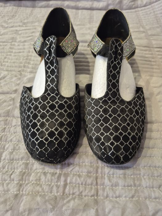 Туфлі бальні, розмір 38. Шкіра.
