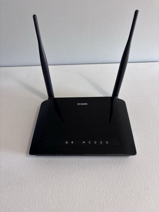 Router D-link 612