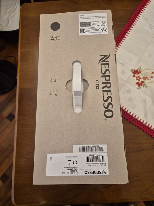 Máquina Nespresso Citiz Nova