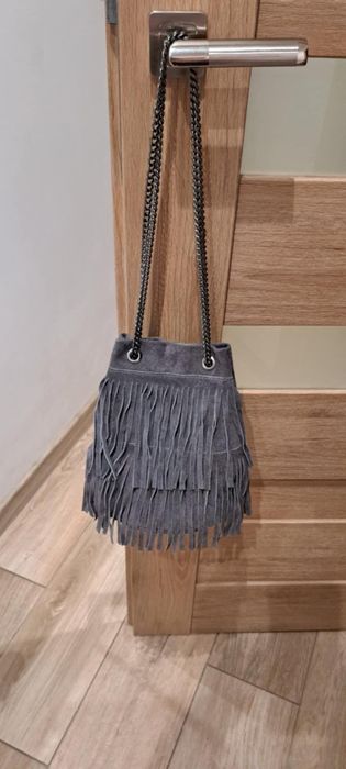 Torebka włoska, zamszowa, szara.