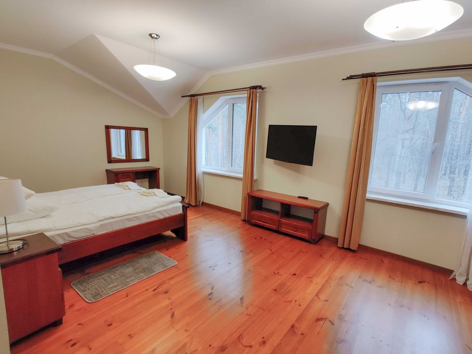 Оренда котеджу 160 м2 у с. Мощун (є підключення для генератора)