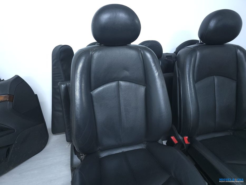 Conjunto de bancos e quartelas couro  com airbag Mercedes W211 Sedan
