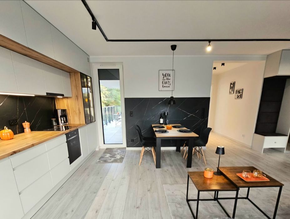 na sprzedaż NOWE 3 POKOJE | 56 M² + 37 M² Tarasów+Komórka + Parking + Winda/ ŁAGÓW