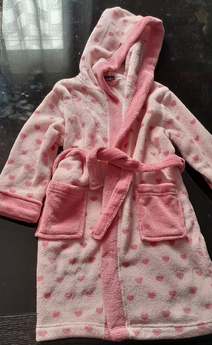 Roupão, luvas e gorro menina