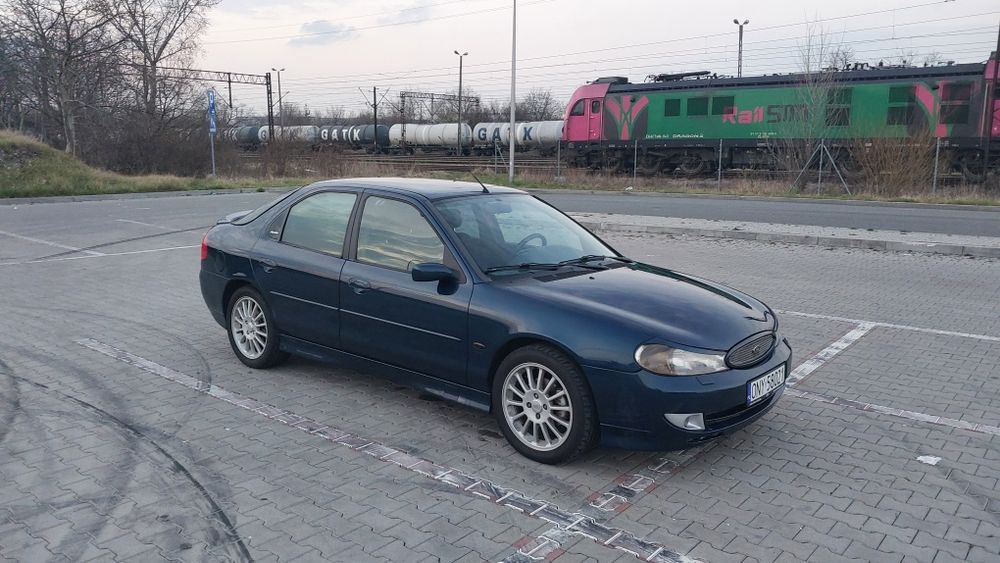 Ford Mondeo ST24 2.5 V6 170km