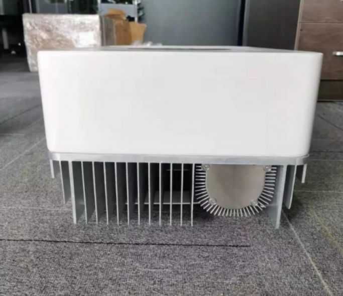 Инвертор Deye 6 кВт гибридный чистый синус  батарея Інвертор