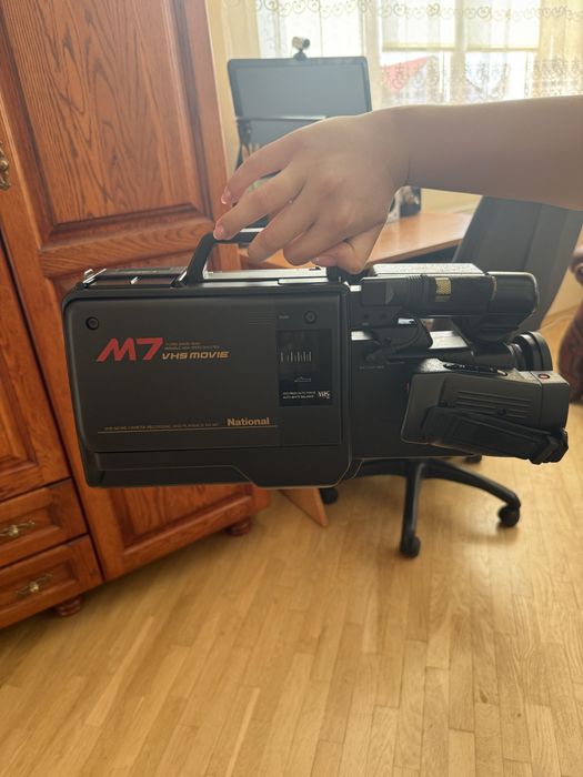 Ретро відеокамера National Panasonic M7 VHS Movie NV-M7 | Повний оригінальний комплект