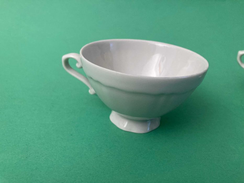 Lote de 2 Chávenas muito bonitas porcelana S.P. Coimbra Antigas