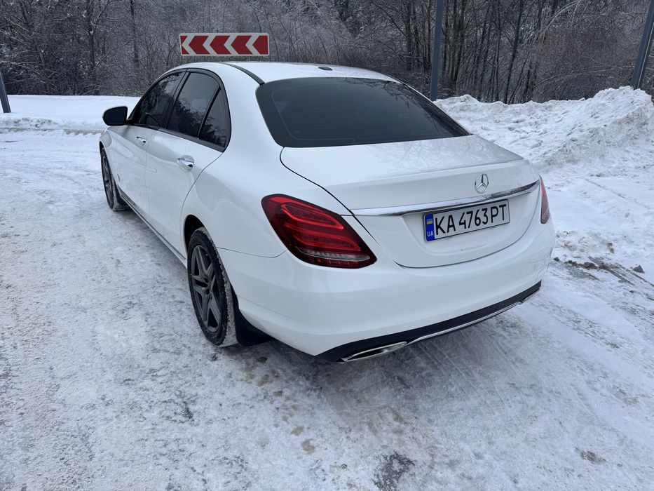 Продам Mercedes c300