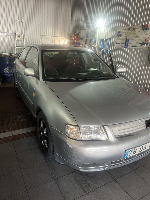 Audi A3 96 Gpl parado