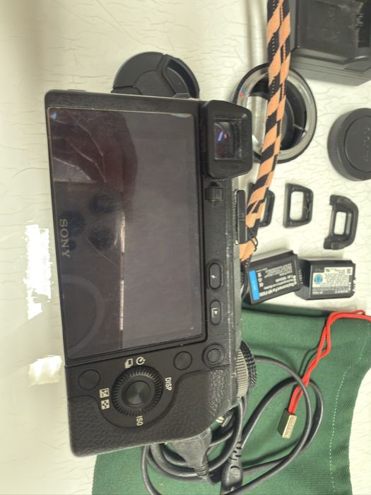 Sony NEX-6, com objetiva