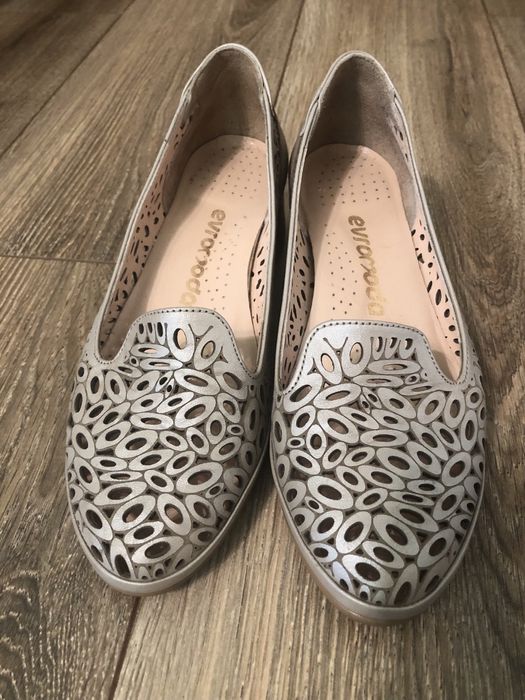 Жіночі мокасіни 38 розмір