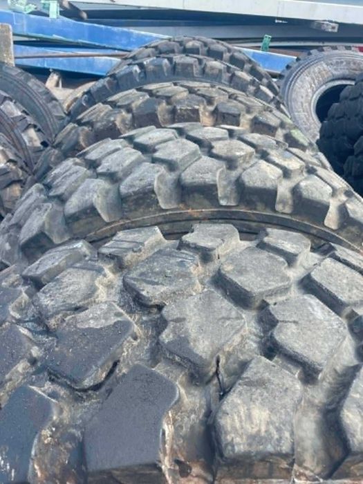 365/85R20 Michelin XZL