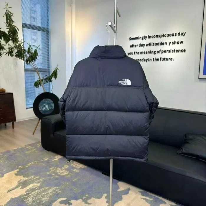 The North Face Damskie 1996 Retro 700 Black Jacket R.S