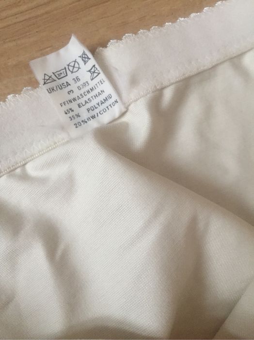 Zestaw majtek  damskich r. XL/XXL