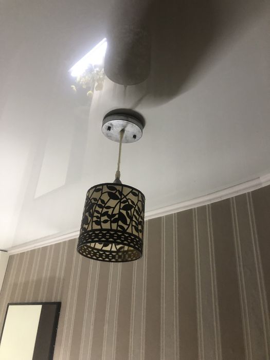 Продам люстру (в наявності 2 шт.)