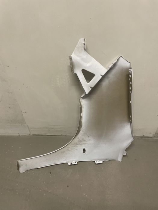 Błotnik przod Prawy Toyota Proace City Berlingo IV Partner Combo E