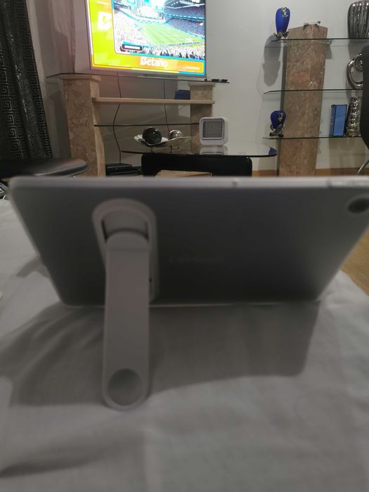Tablet novo em caixa com fatura e garantia