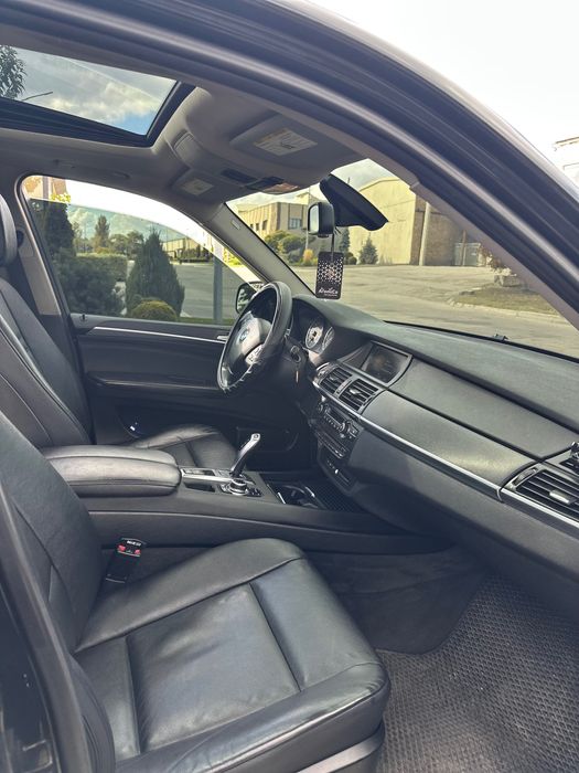 Бмв х5 продам, 2011 год