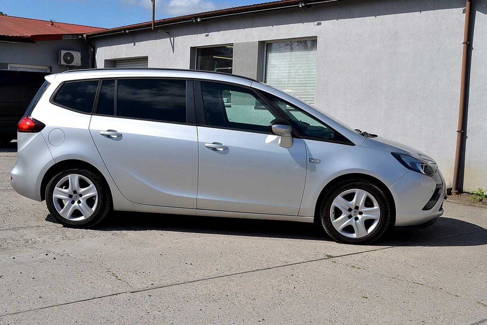 Opel - Zafira 2.0 cm Diesel  2012 , Klima , z Niemiec , super stan , okazja !