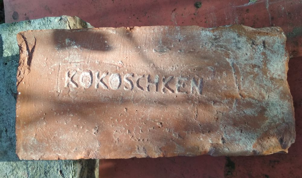 Cegła sygnowana Kokoszken Matern