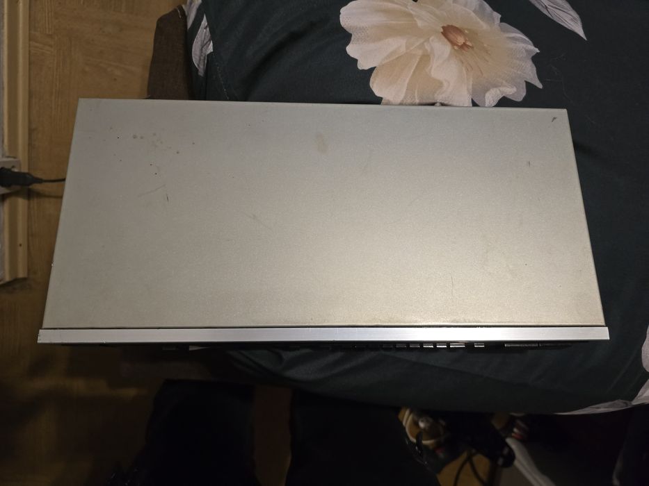 Sprzedam radio  klocek  Pioneer sprawne