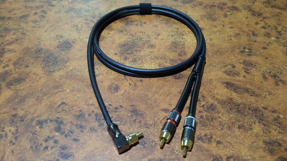 Hi-Fi сабвуферный Y-образный кабель RCA/2RCA Mogami Neglex W2534