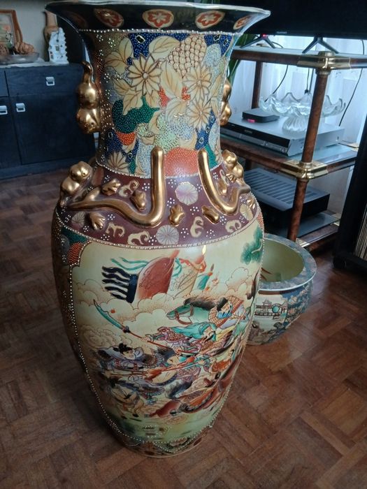 Pote chinês e vaso, muito bonito, anos 80.