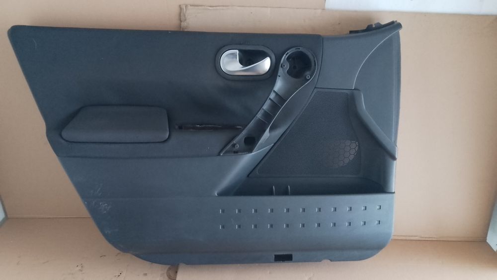 Renault Megane 2 II Boczek Drzwi Lewy Przód Tapicerka lewa przednia