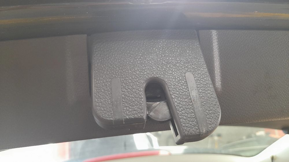 Fechadura / fecho da mala VOLKSWAGEN Golf V (1K1)